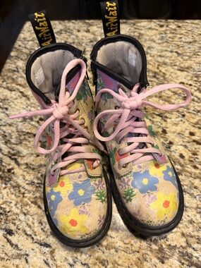 Dr. Martens Floral Print Lace-Up Combat Boots with Pink Laces